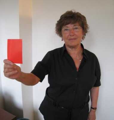 Pia Locatelli es la presidenta de la Internacional Socialista de Mujeres (ISM)