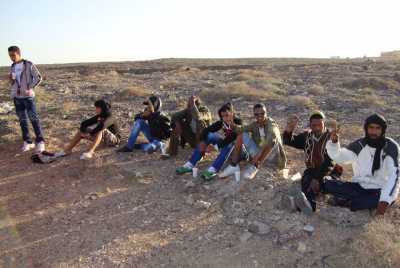Ocho miembros del grupo de saharauis que lleg el pasado da 5 en patera a Fuerteventura.