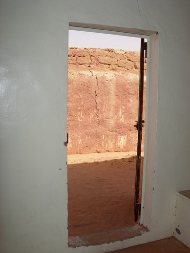 puerta sahara 26.jpg